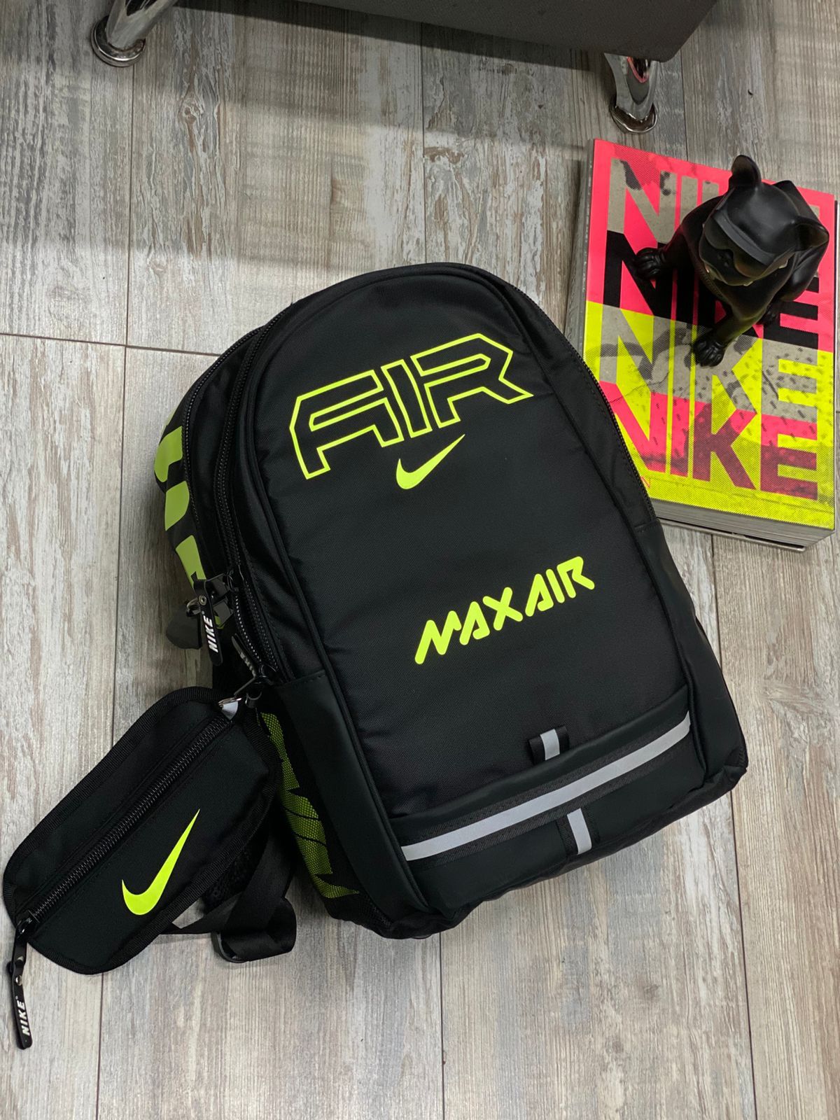 MORRAL AIR MAX 45CM DE ALTO
